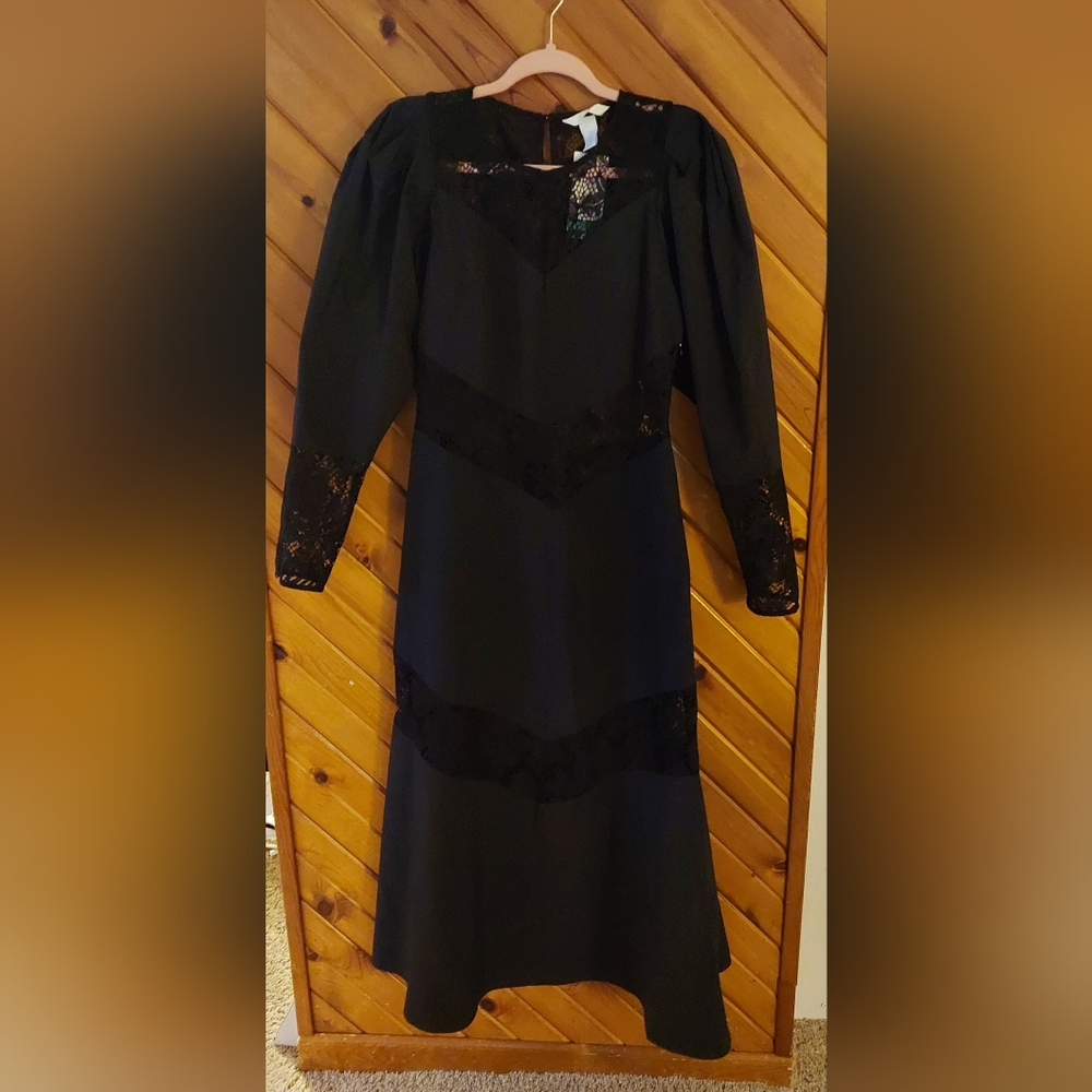 🩵Nwt H&M black dress